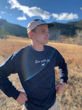 Load image into Gallery viewer, Run With Joy Crewneck - Simple